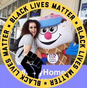 Meet your Posher, Deanna